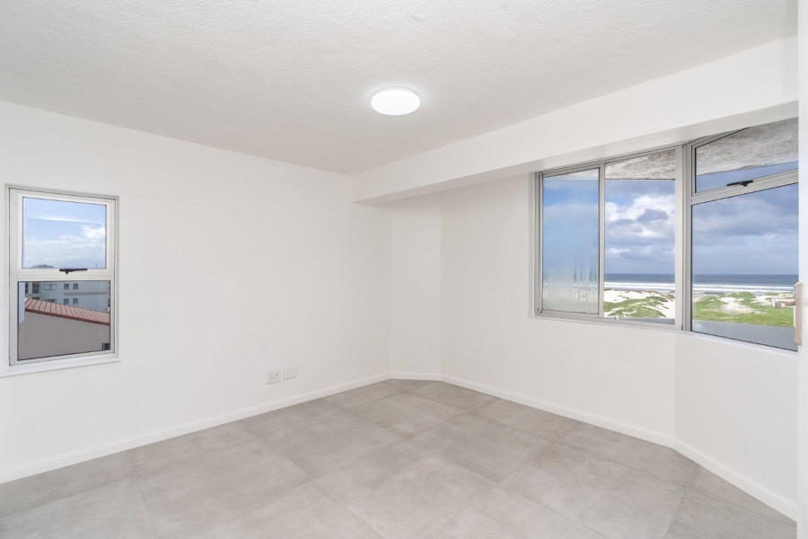 To Let 3 Bedroom Property for Rent in Muizenberg Western Cape